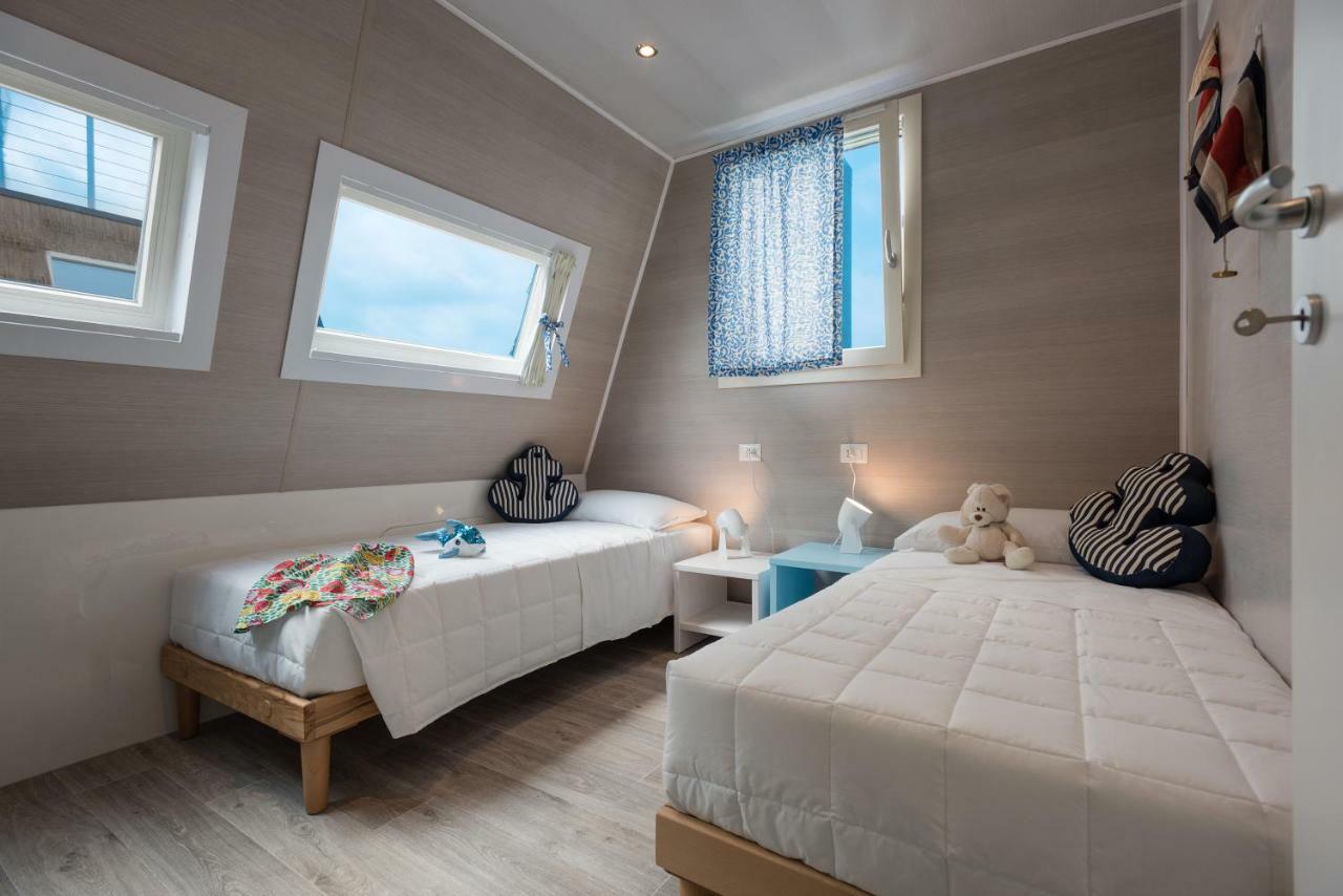 Marina Azzurra Resort Λινιάνο Σαμπιαντόρο Εξωτερικό φωτογραφία